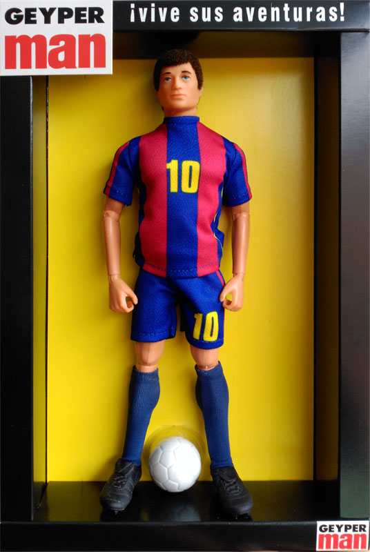 Geyperman soccer kit - red and blue