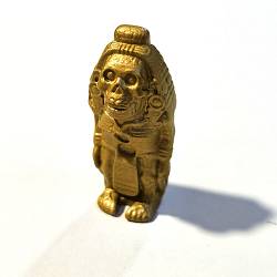 Geyperman idol statue 1